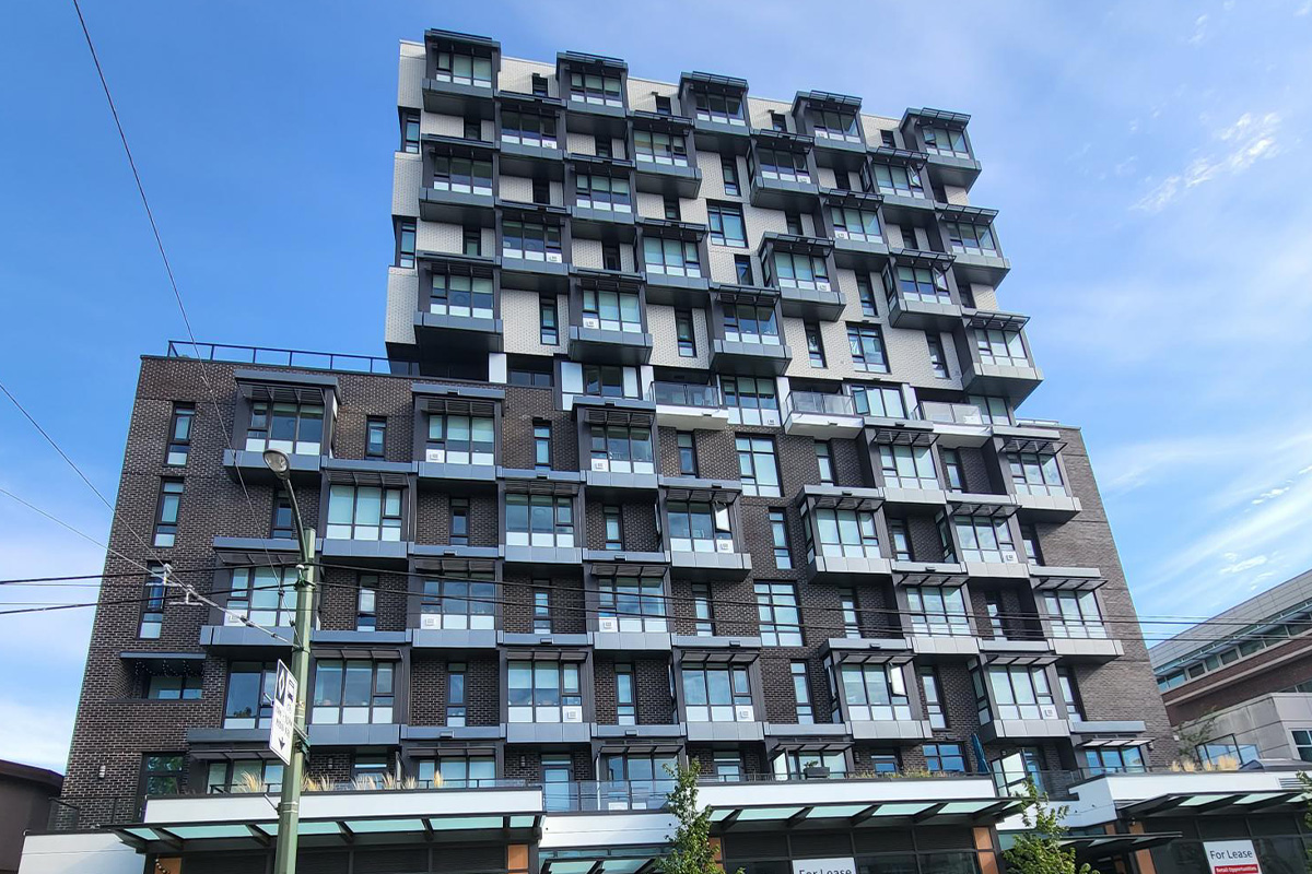 Hub Place - Exterior